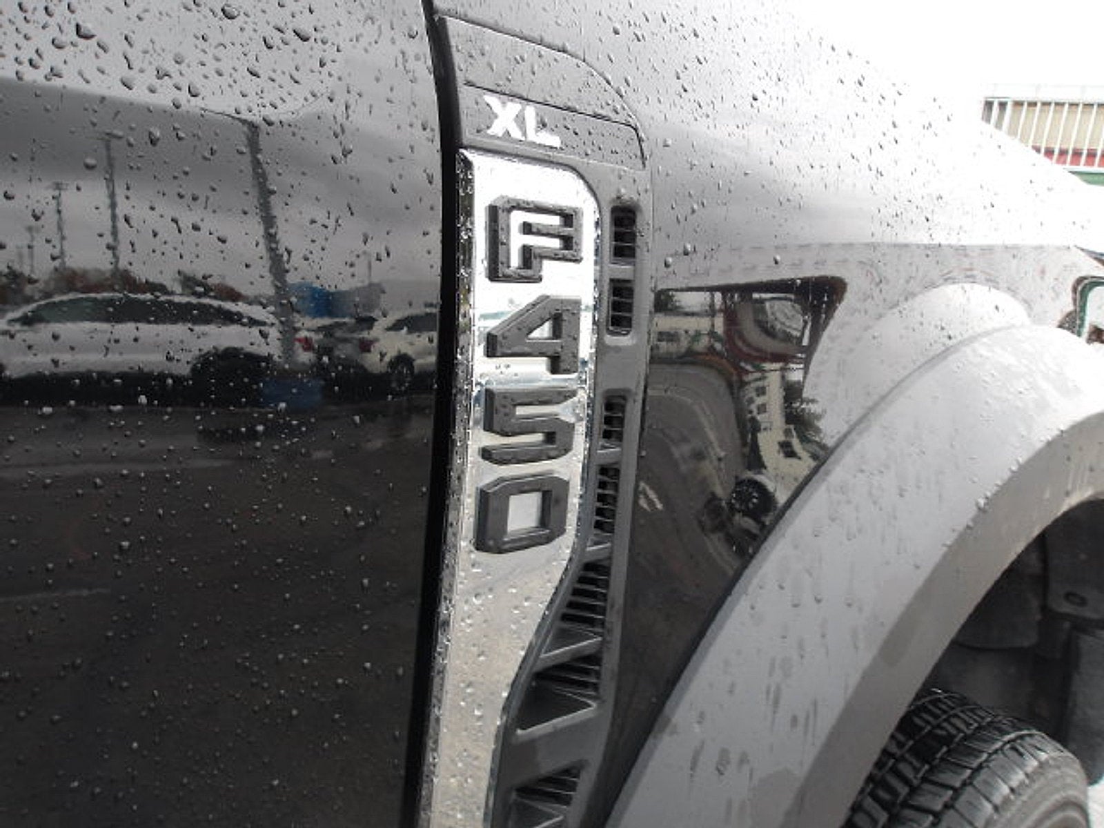 2023 Ford Super Duty F-450 DRW XL