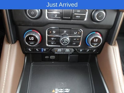 2023 Chevrolet Suburban High Country