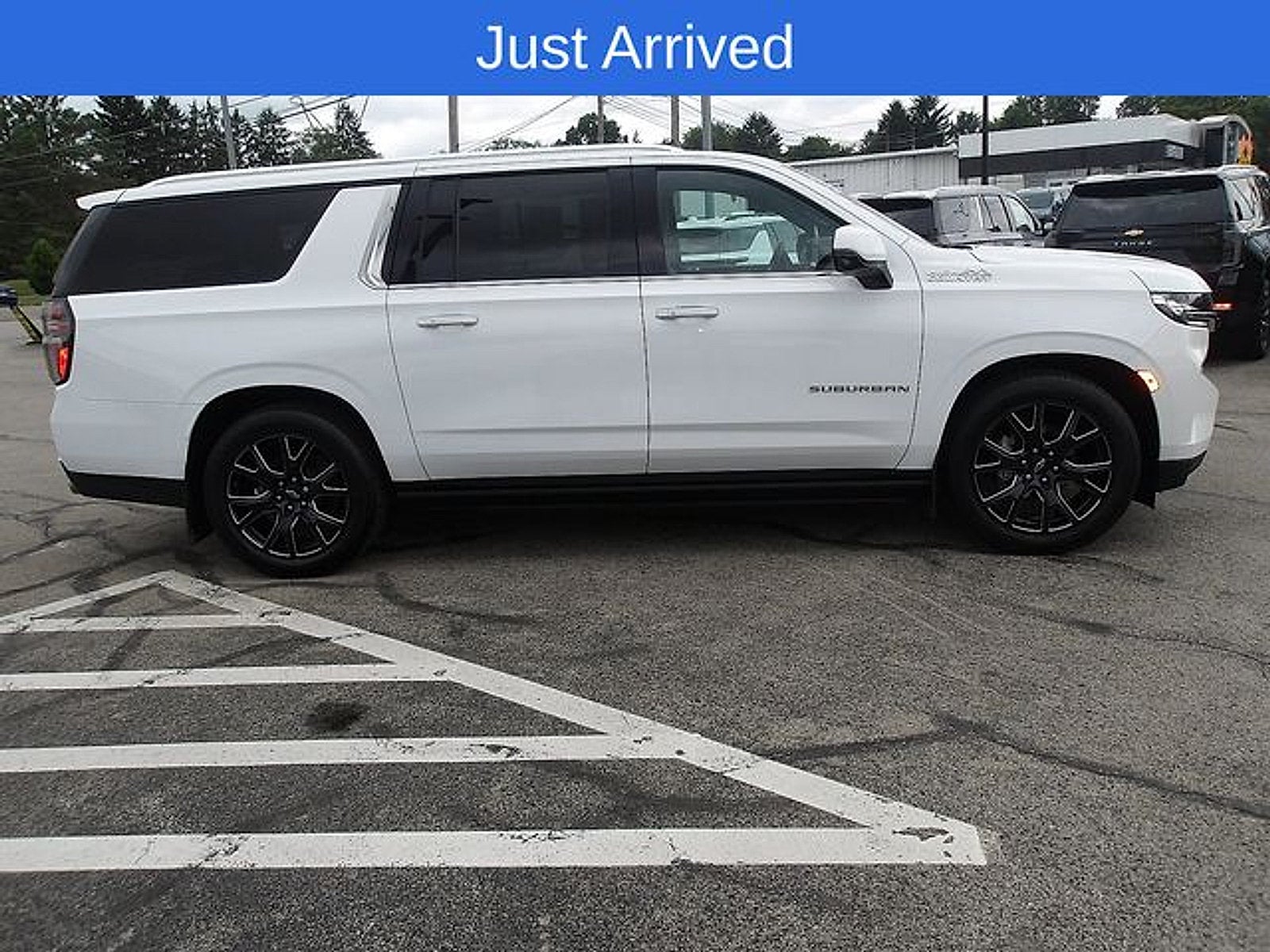 2023 Chevrolet Suburban High Country