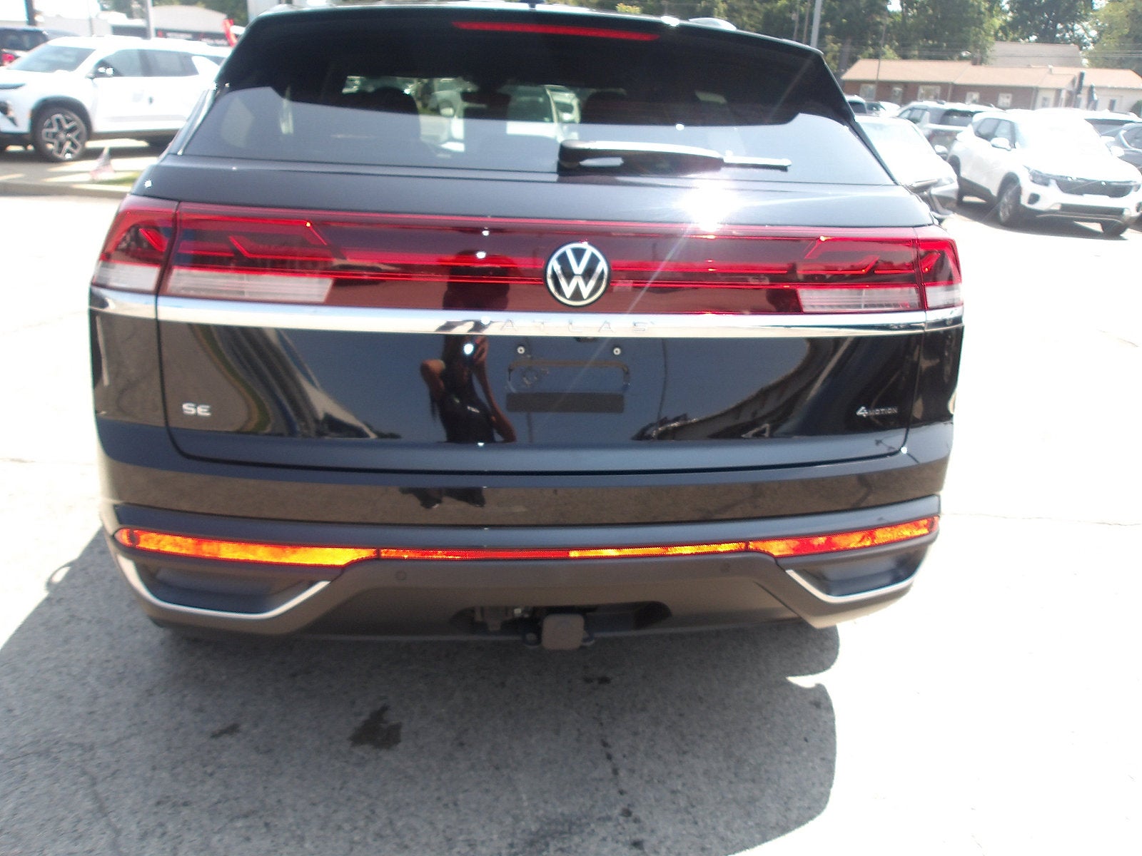 2025 Volkswagen Atlas Cross Sport 2.0T SE w/Technology
