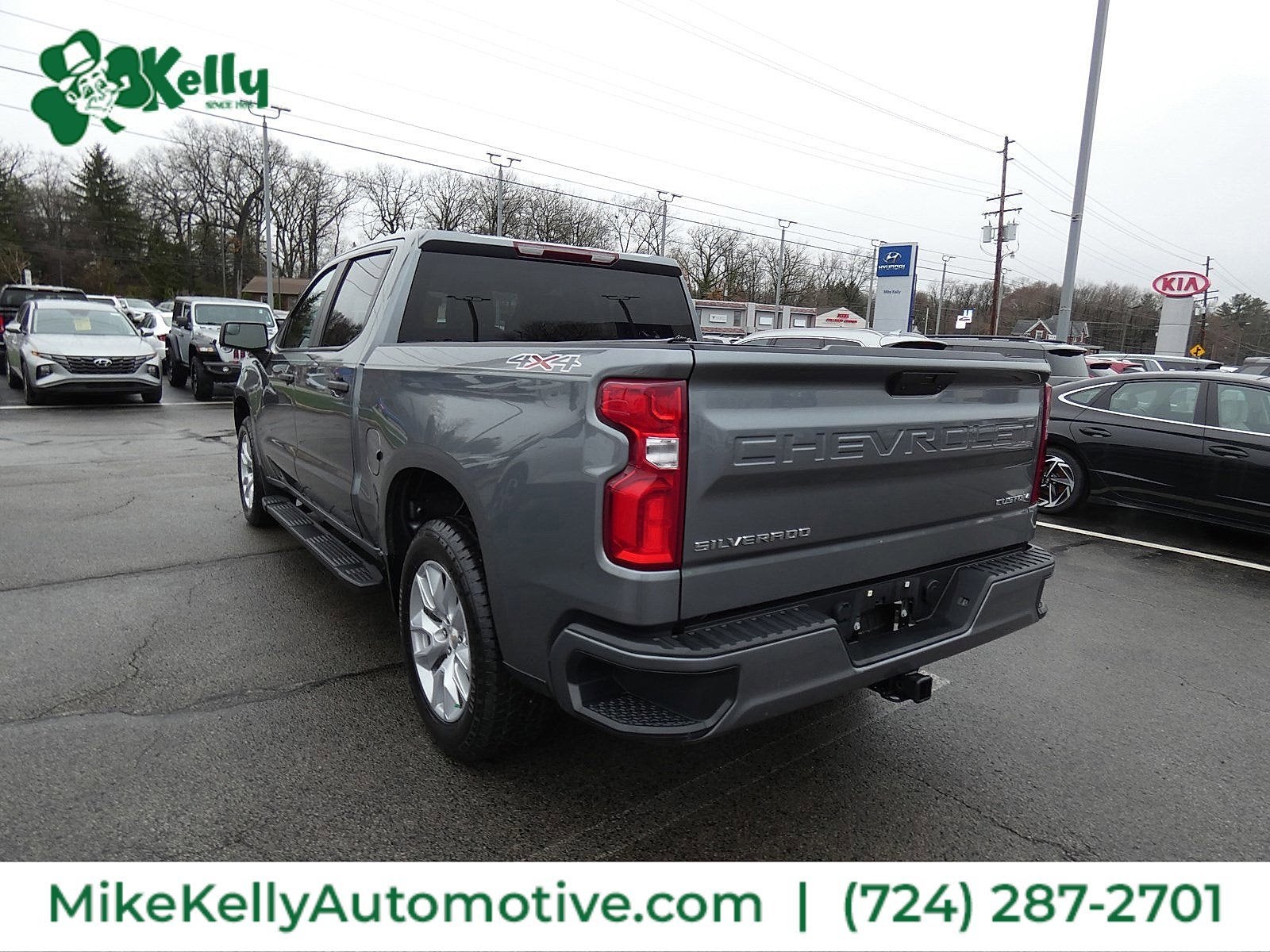 2022 Chevrolet SILVERADO Custom