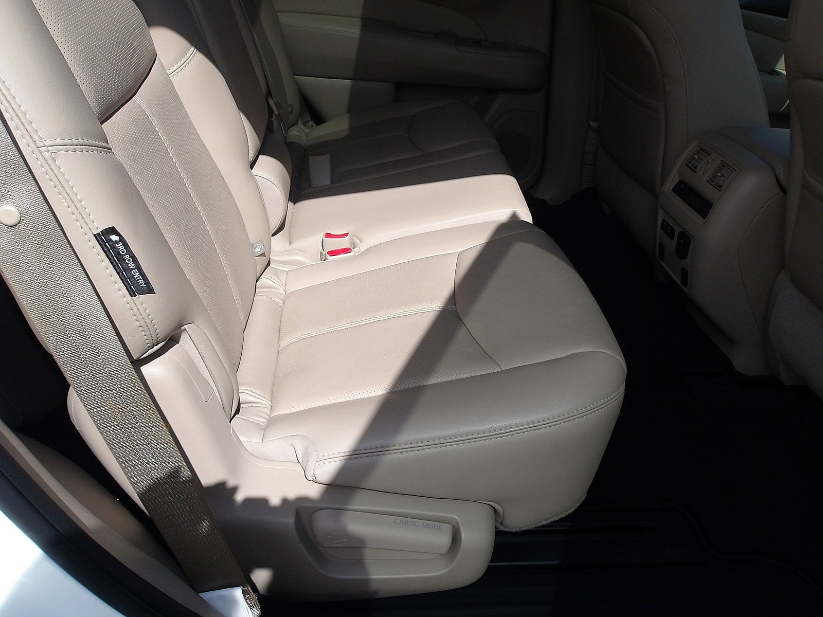 2020 Nissan Pathfinder Platinum