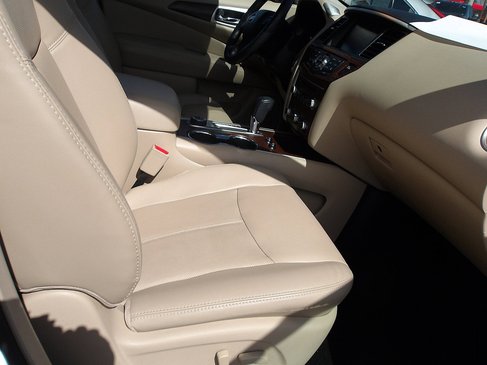 2020 Nissan Pathfinder Platinum