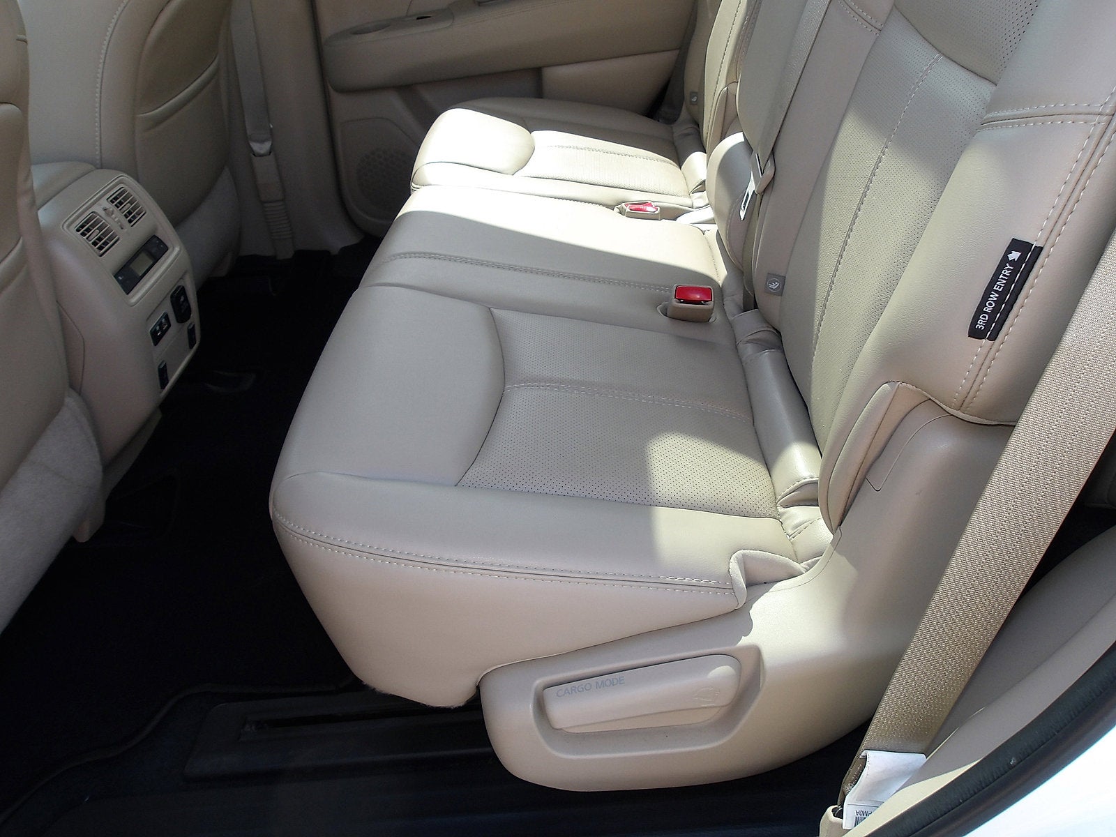 2020 Nissan Pathfinder Platinum