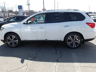 2020 Nissan Pathfinder Platinum