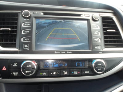 2016 Toyota Highlander Base