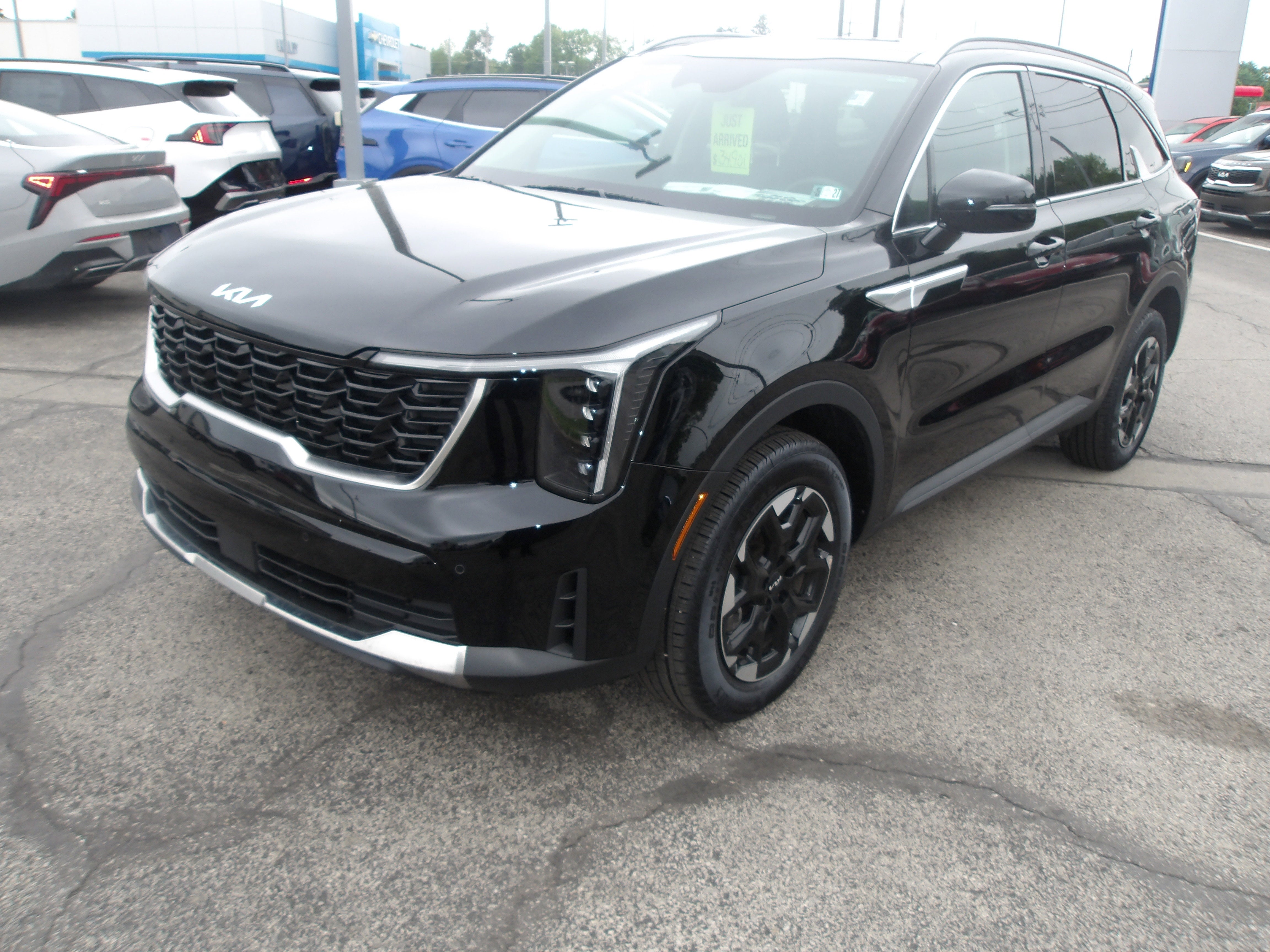 2025 Kia Sorento S