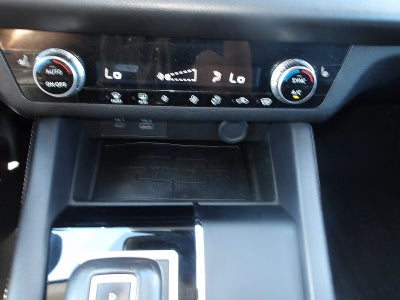 2023 Mitsubishi Outlander Base