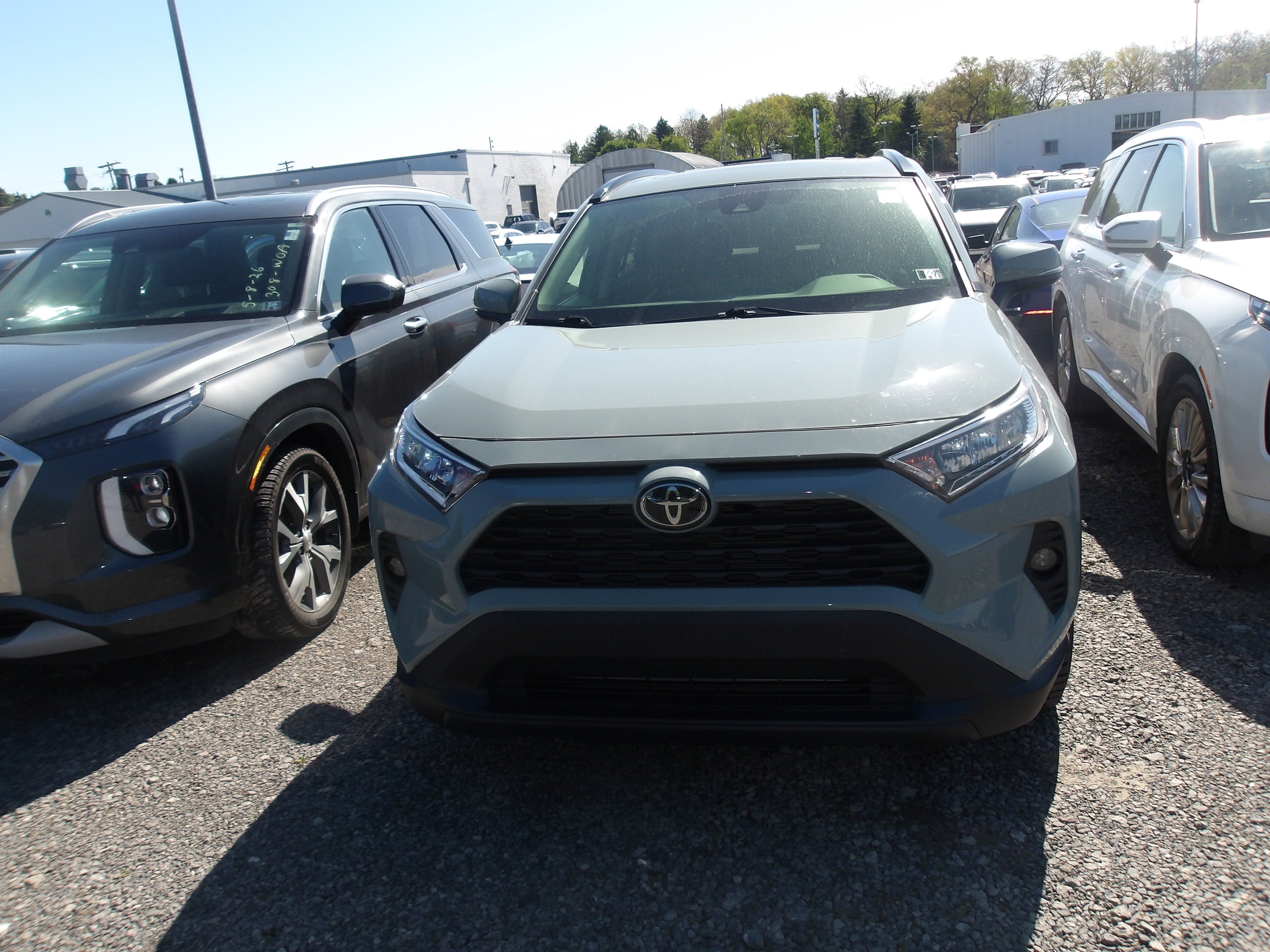 2020 Toyota RAV4 XLE