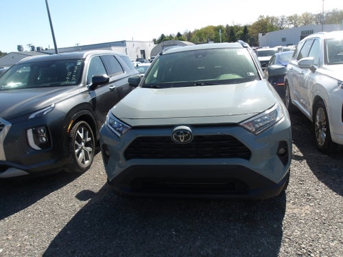 2020 Toyota RAV4 XLE
