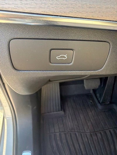 2026 Volvo XC90 Plus