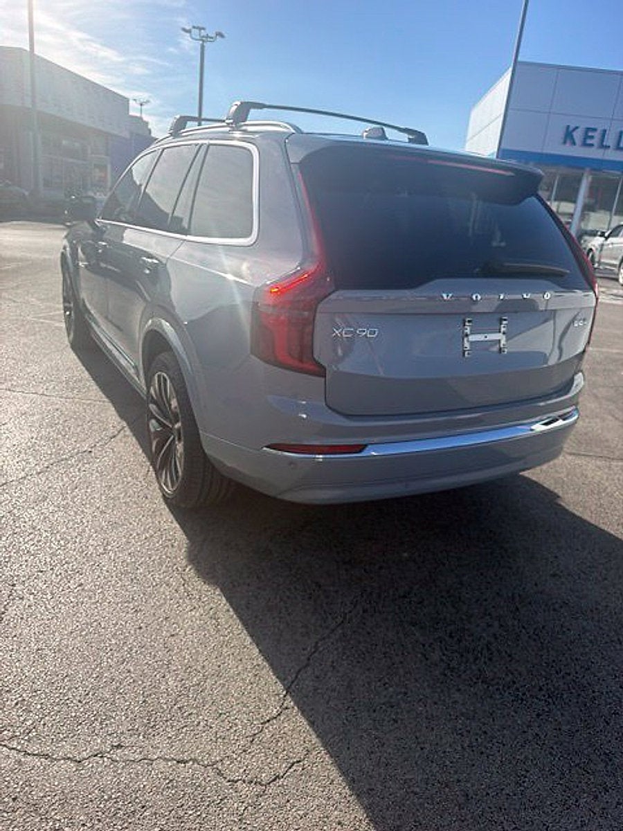 2026 Volvo XC90 Plus