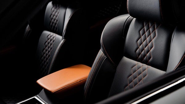 2023 Outlander PHEV | Mike Kelly Mitsubishi in Butler PA